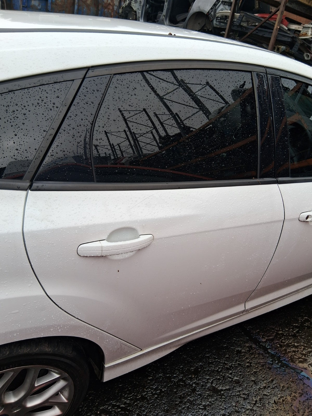 2017 FORD FOCUS MK3 ST LINE OSR DRIVER SIDE REAR RIGHT COMPLETE DOOR WHITE 5F