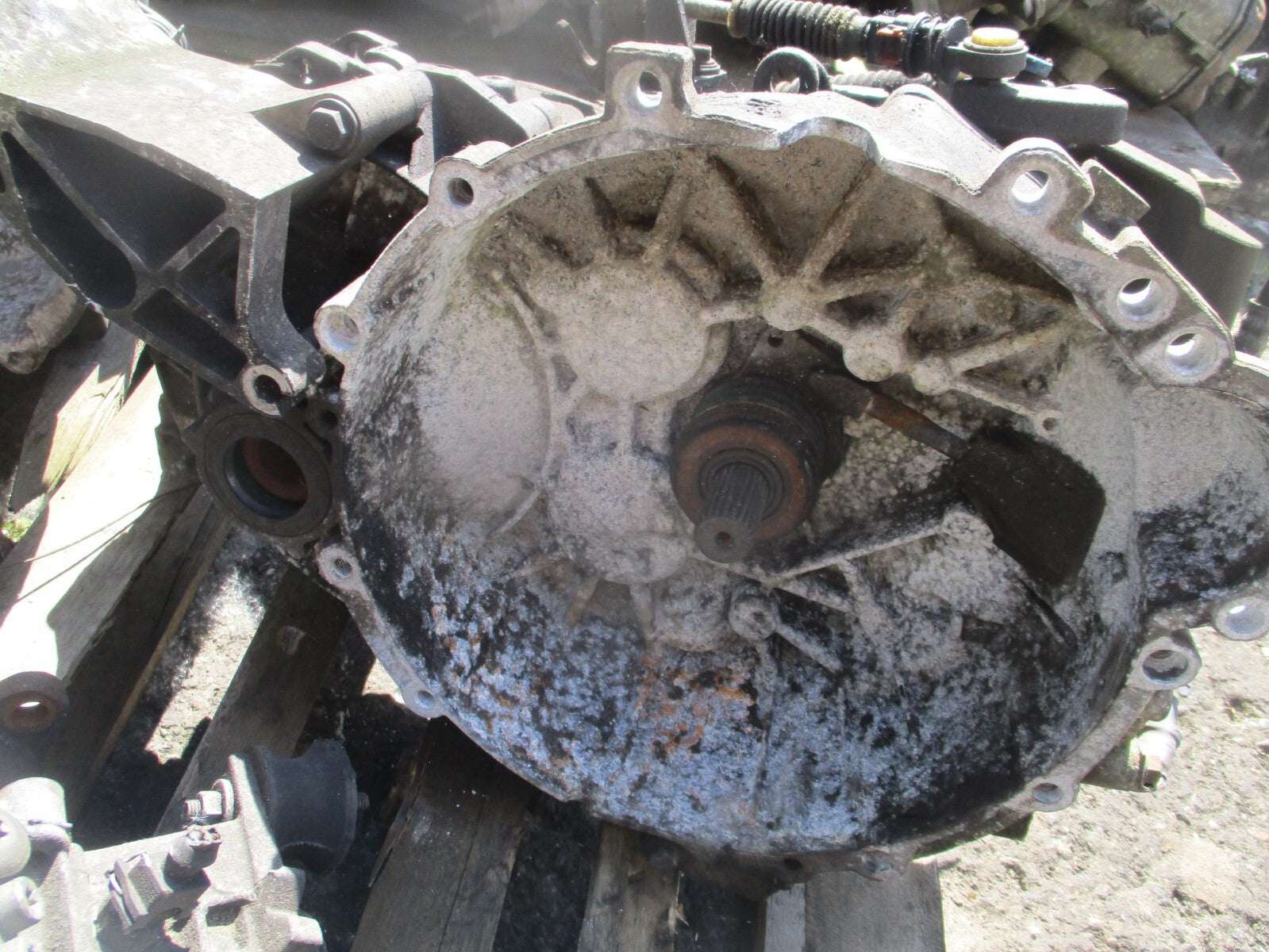 2002 VOLVO S60 2.4 DIESEL MANUAL GEARBOX P9482300