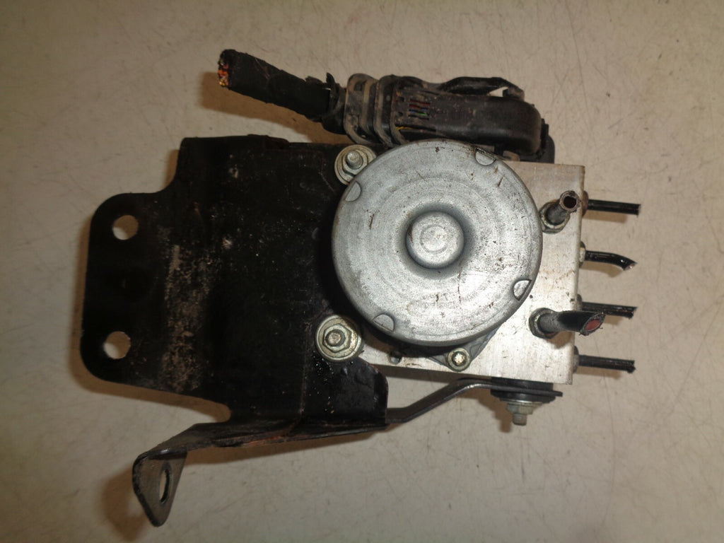 SAIC LDV MAXUS V80 2018 ABS PUMP & MODULE CONTROL UNIT C00025015