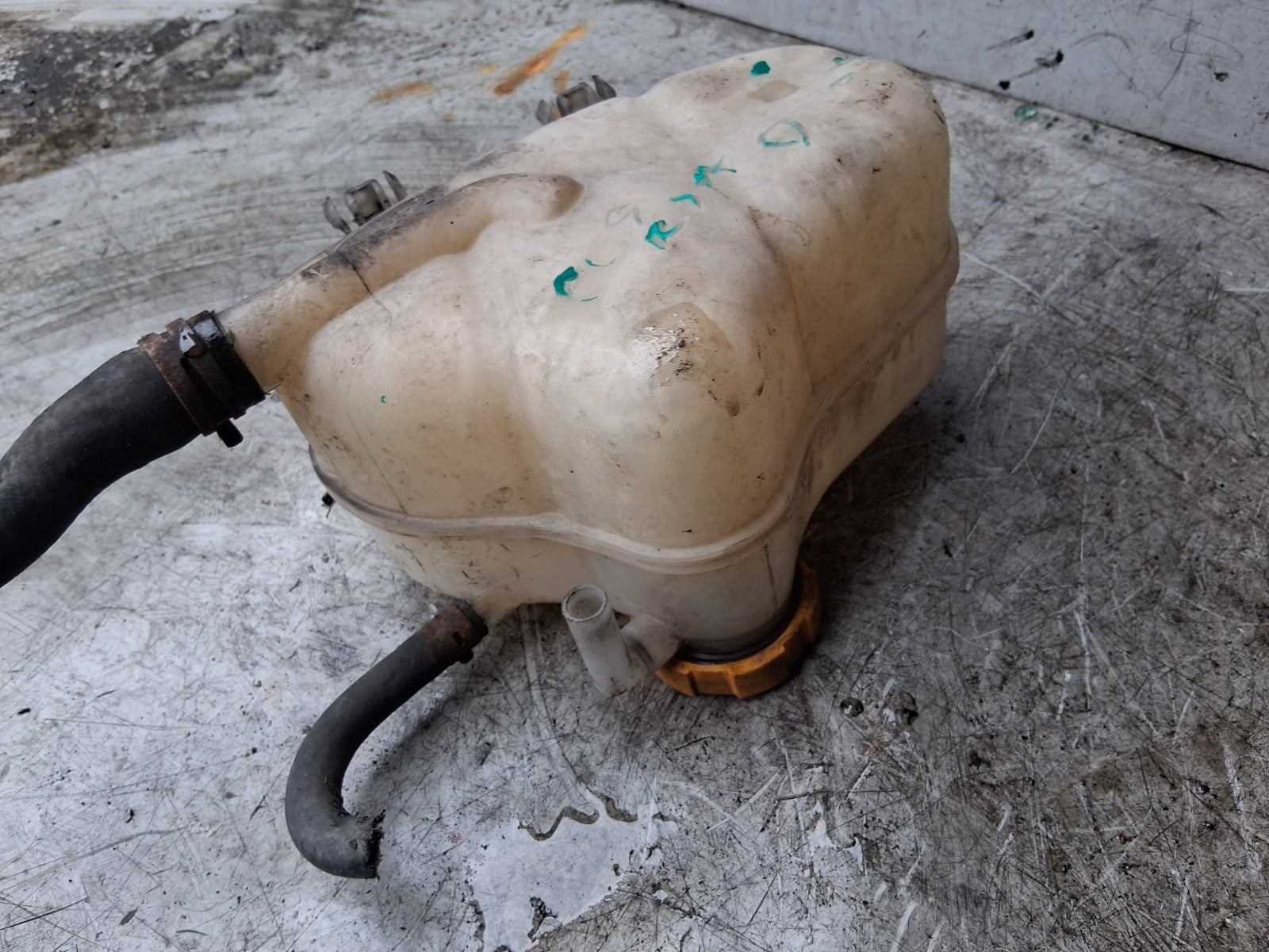 2008 VAUXHALL CORSA D 1.4 DIESEL COOLANT OVERFLOW EXPANSION TANK BOTTLE 55702165