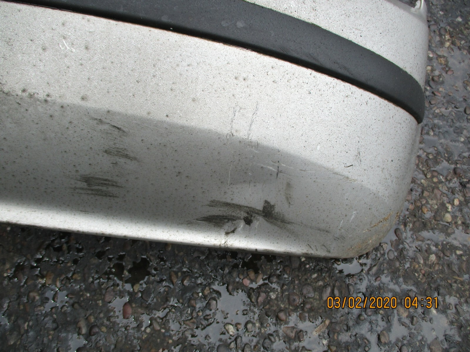 SKODA FABIA 6Y 2006 COMPLETE REAR BACK PLASTIC BUMPER SILVER GREY