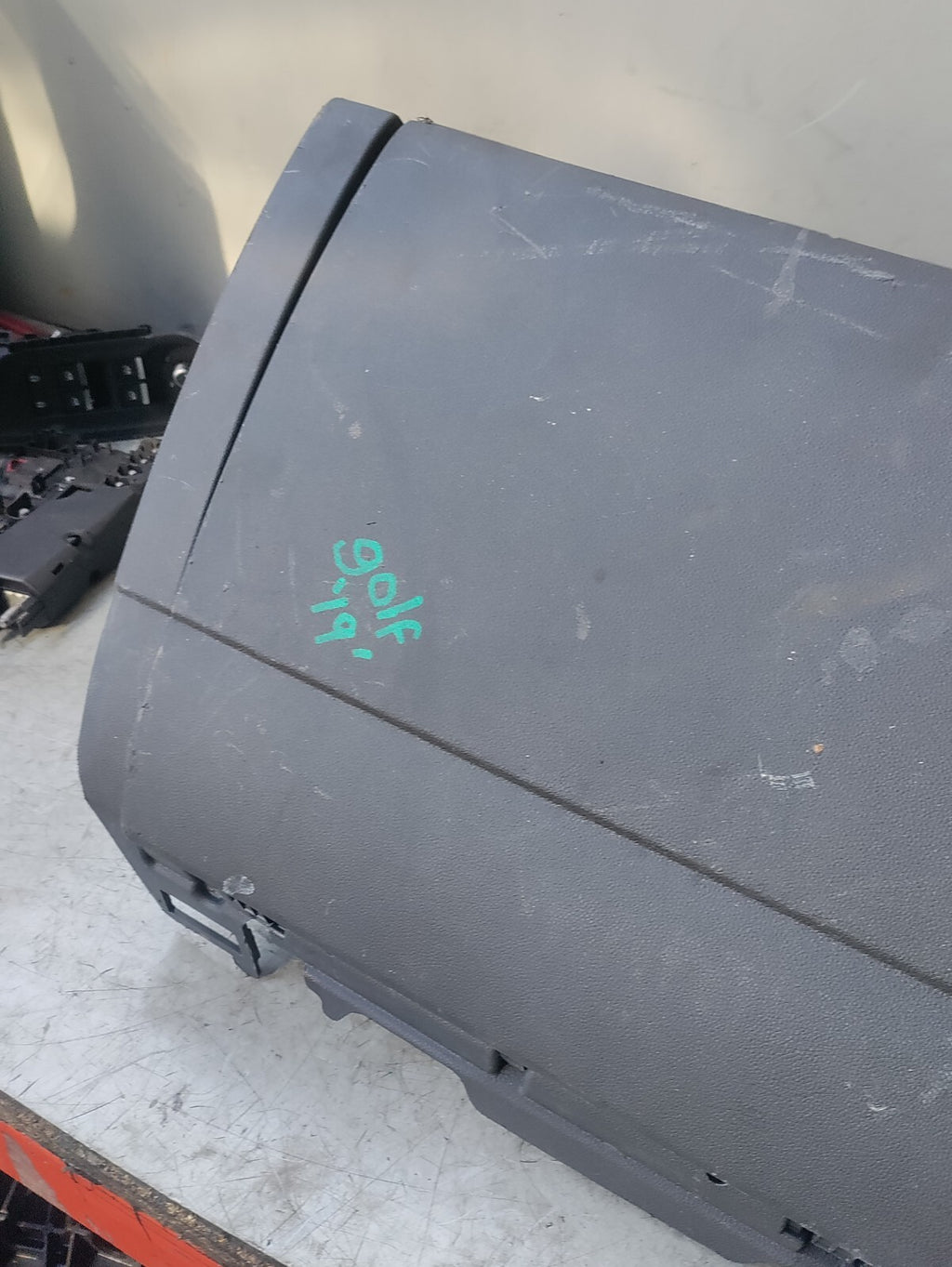 VW VOLKSWAGEN GOLF MK7 2019 PASSENGER SIDE STORAGE GLOVEBOX