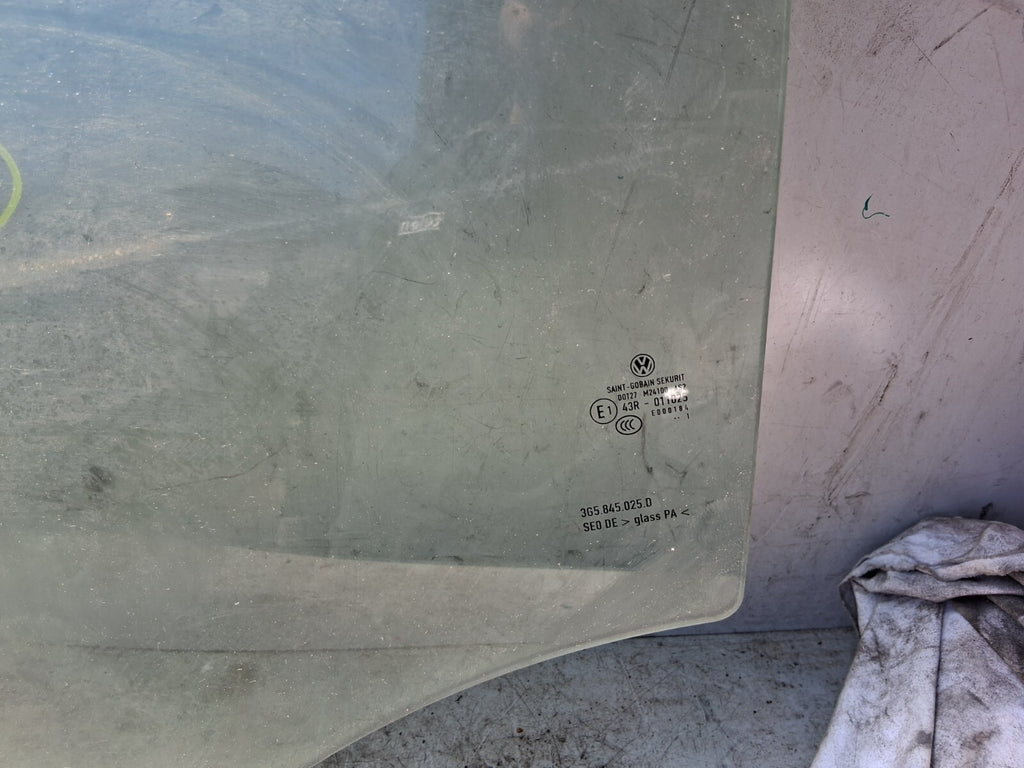 VOLKSWAGEN PASSAT B8 2019 NSR PASSENGER SIDE REAR LEFT WINDOW GLASS 3G5845025