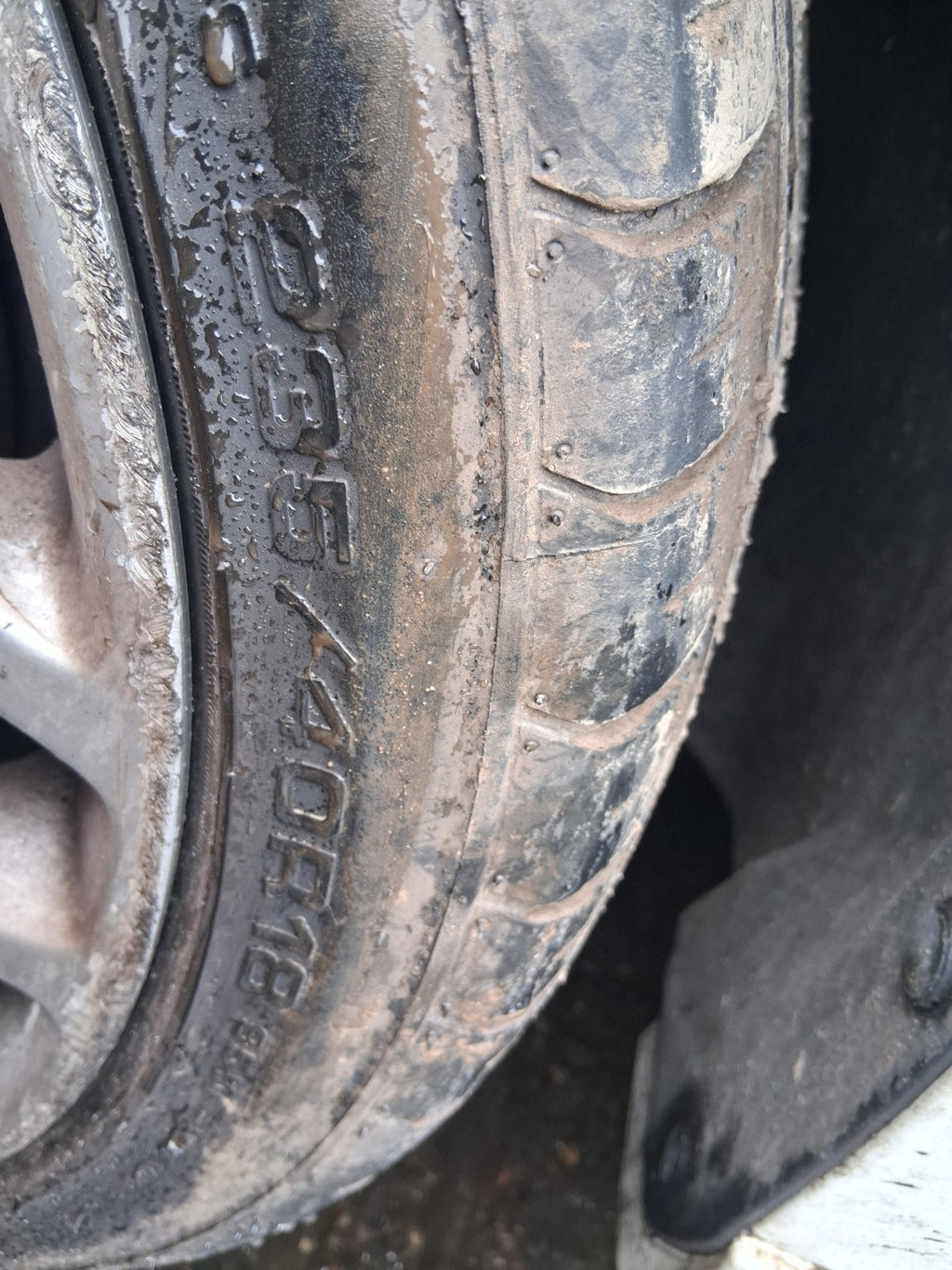 2017 FORD FOCUS MK3 ST LINE 18 INCH ALLOY WHEEL WITH TYRE 235/40R18