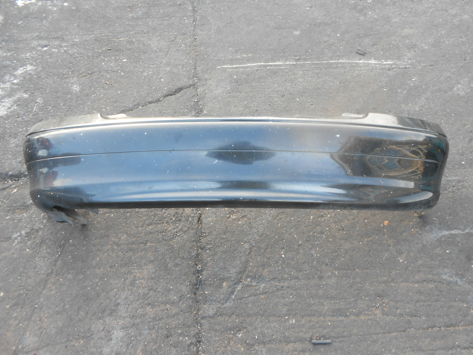 RENAULT MEGANE MK1 CABRIOLET 2001 REAR BACK PLASTIC BUMPER NV676 BLACK PEARL