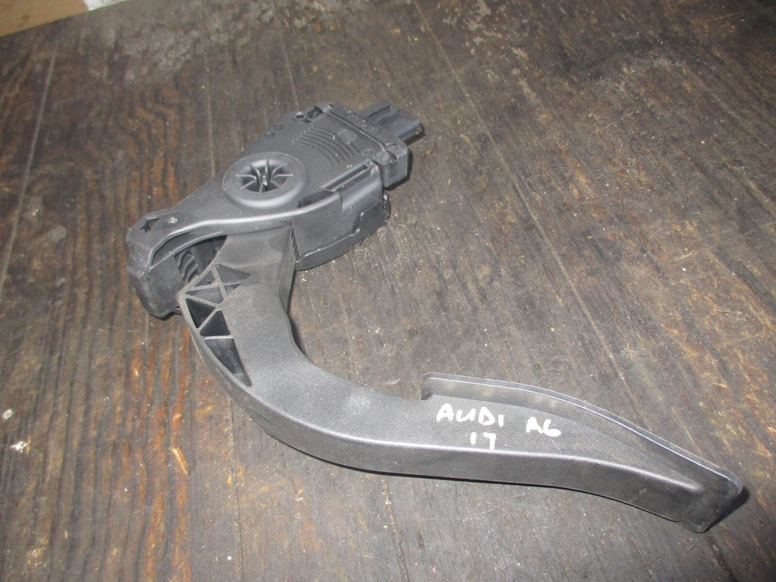 AUDI A6 2017 C7 4G ACCELERATOR THROTTLE PEDAL 6PV009505