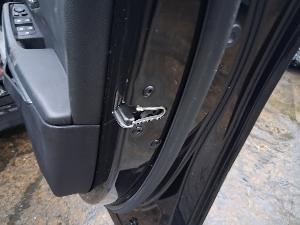 2019 BMW 3 SERIES G20 OSF DRIVER SIDE FRONT DOOR LOCK MECHANISM
