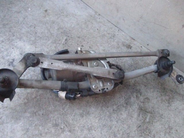 TOYOTA AVENSIS MK3 T270 2011 FRONT WIPER MOTOR & LINKAGE 8501005090G