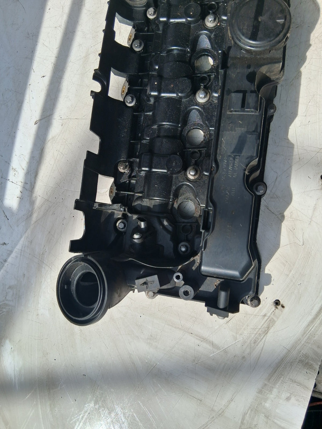 2018 BMW X1 F48 2.0 DIESEL ROCKER COVER 8579961