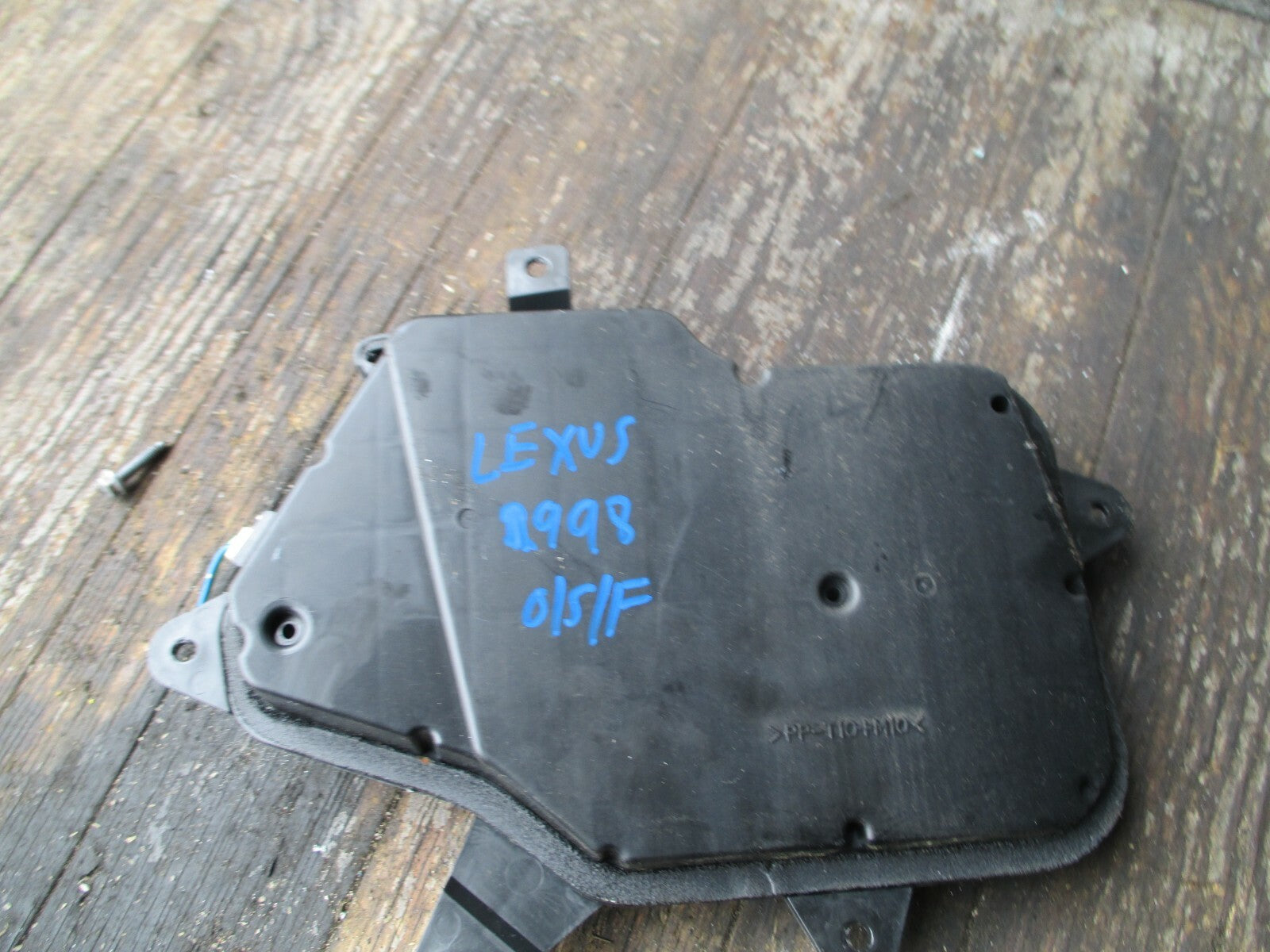 LEXUS GS300 1998 MK2 OSF FRONT DRIVER SIDE DOOR SPEAKER 8615030290