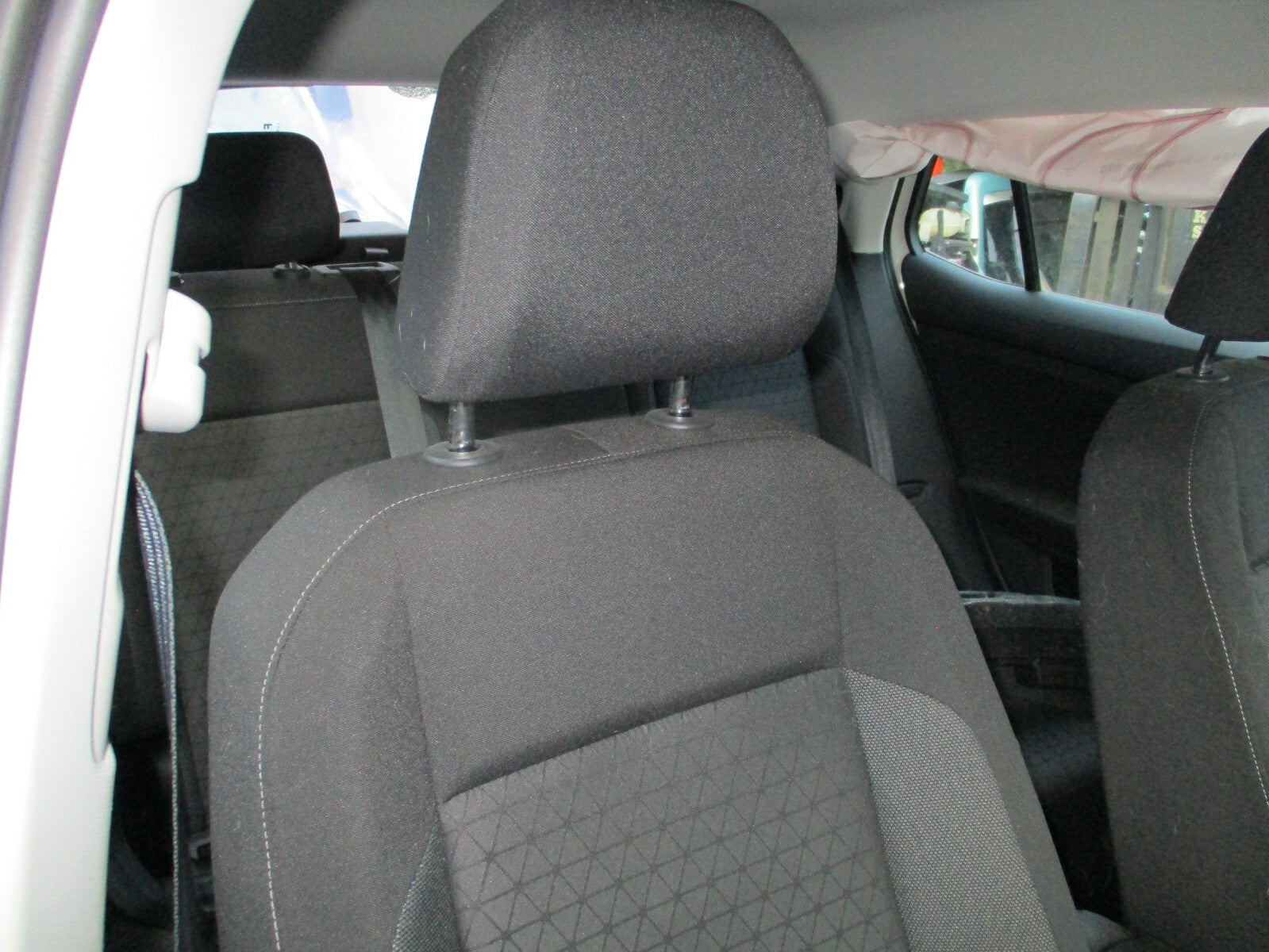 2023 VW VOLKSWAGEN T CROSS OSF DRIVER SIDE FRONT COMPLETE SEAT FABRIC