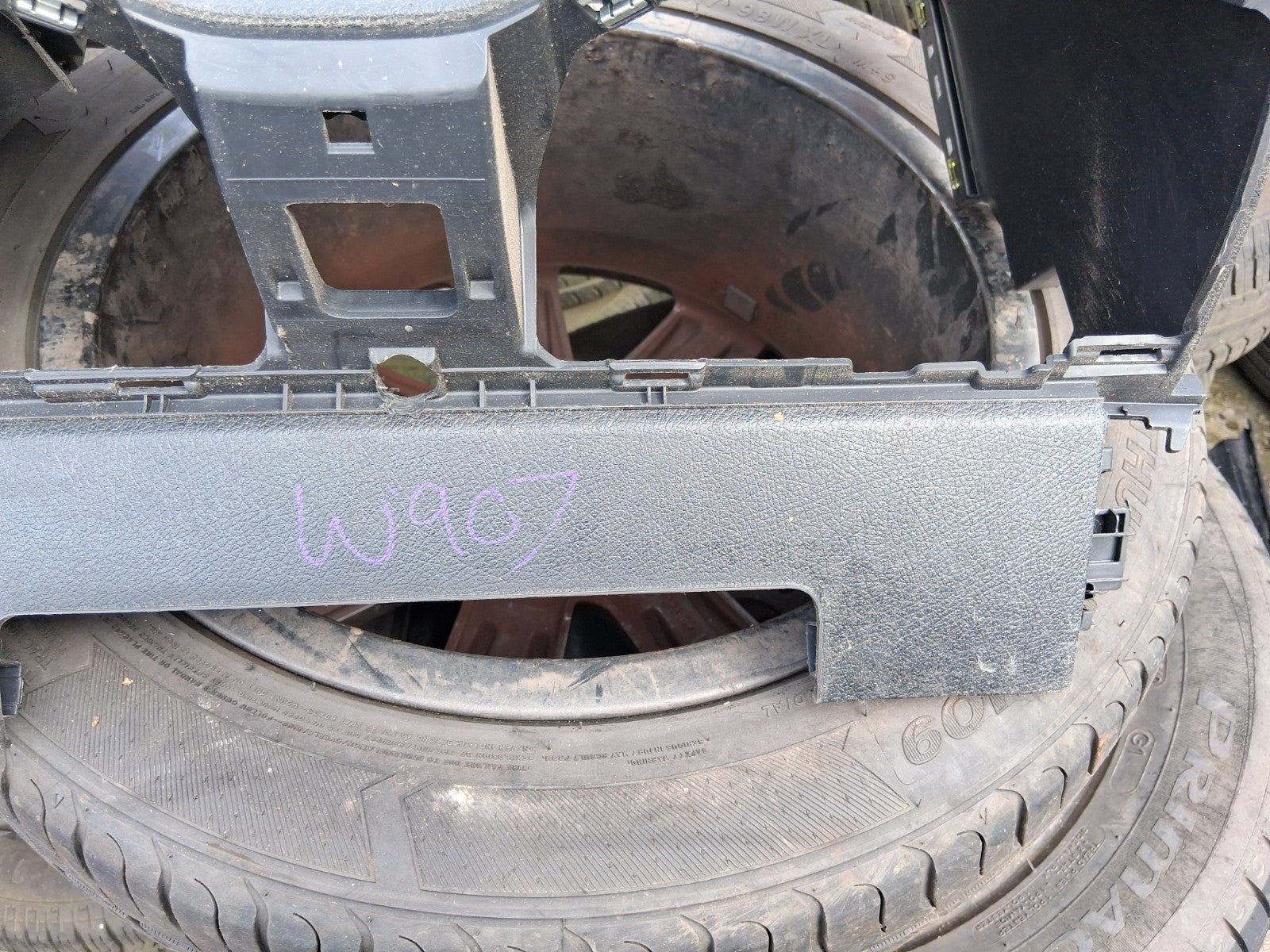 2023 MERCEDES BENZ SPRINTER W907 DASH TRIM & USB PORT A910682601