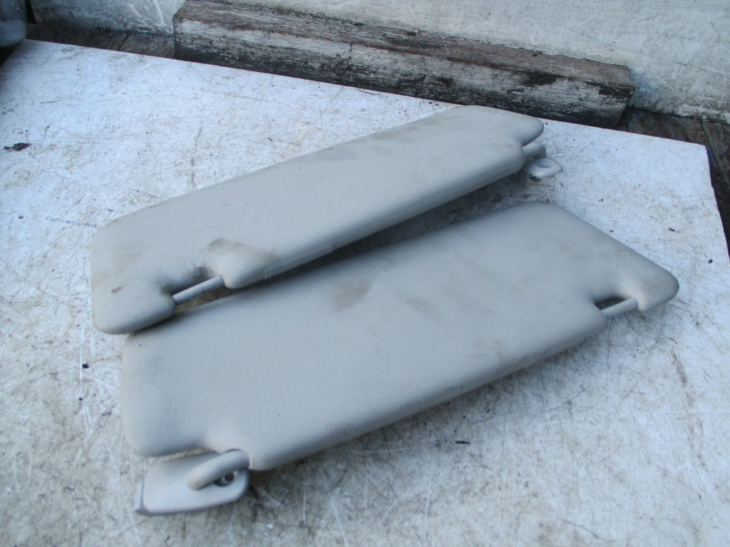 AUDI A4 2007 B7 FRONT DRIVER + PASSENGER SUN VISOR