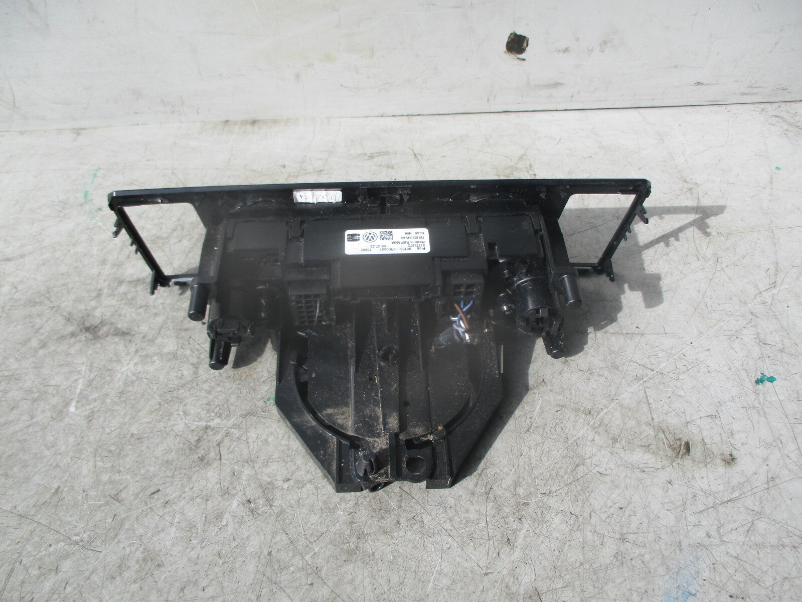 2022 VOLKSWAGEN UP AC AIR CON HEATER CLIMATE CONTROL SWITCH PANEL 1S0820045AD