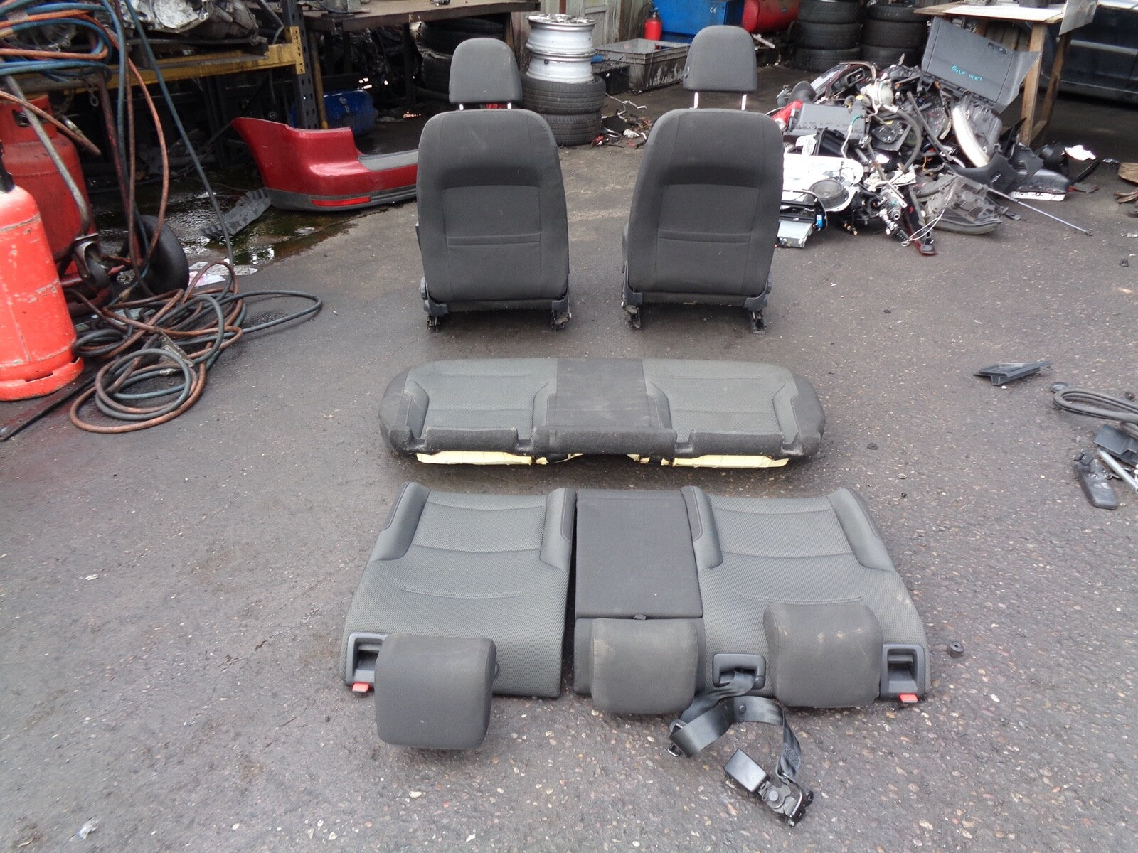 VW VOLKSWAGEN GOLF MK7 2015 COMPLETE FRONT AND REAR INTERIOR SEATS