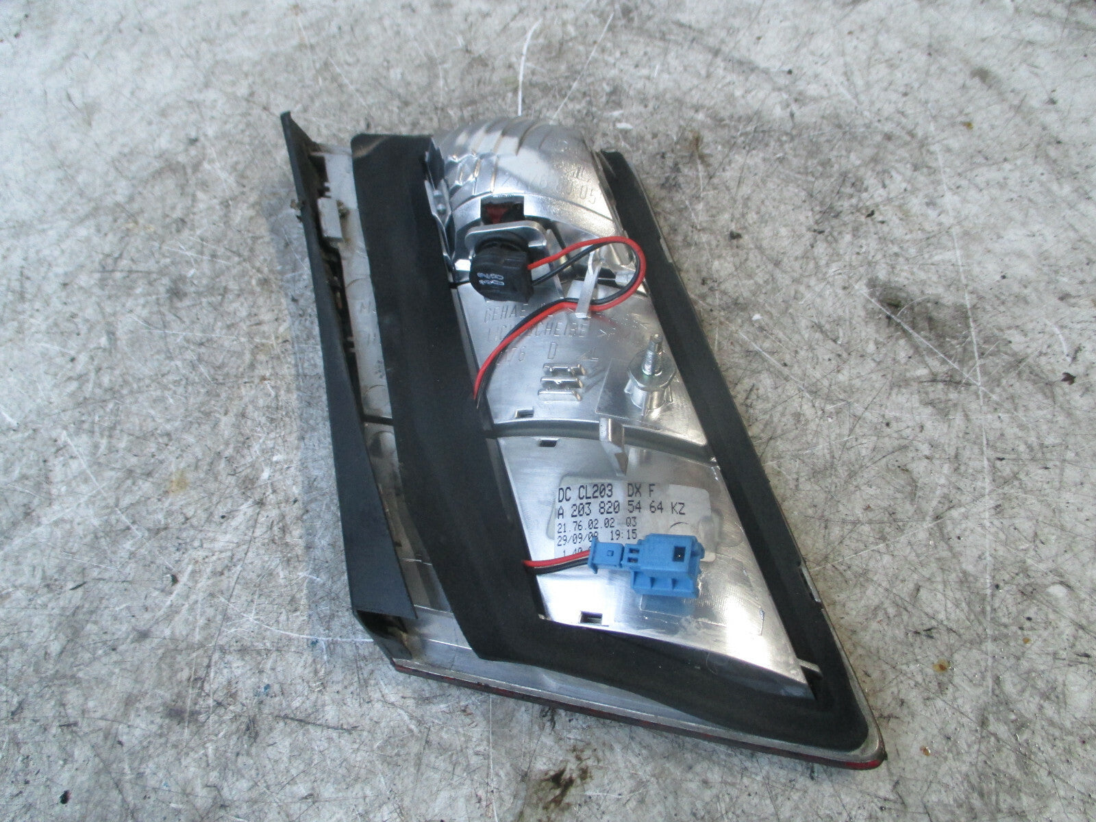 MERCEDES CLC CLASS W203 2010 OSR DRIVER REAR INNER TAIL LIGHT A2038205464
