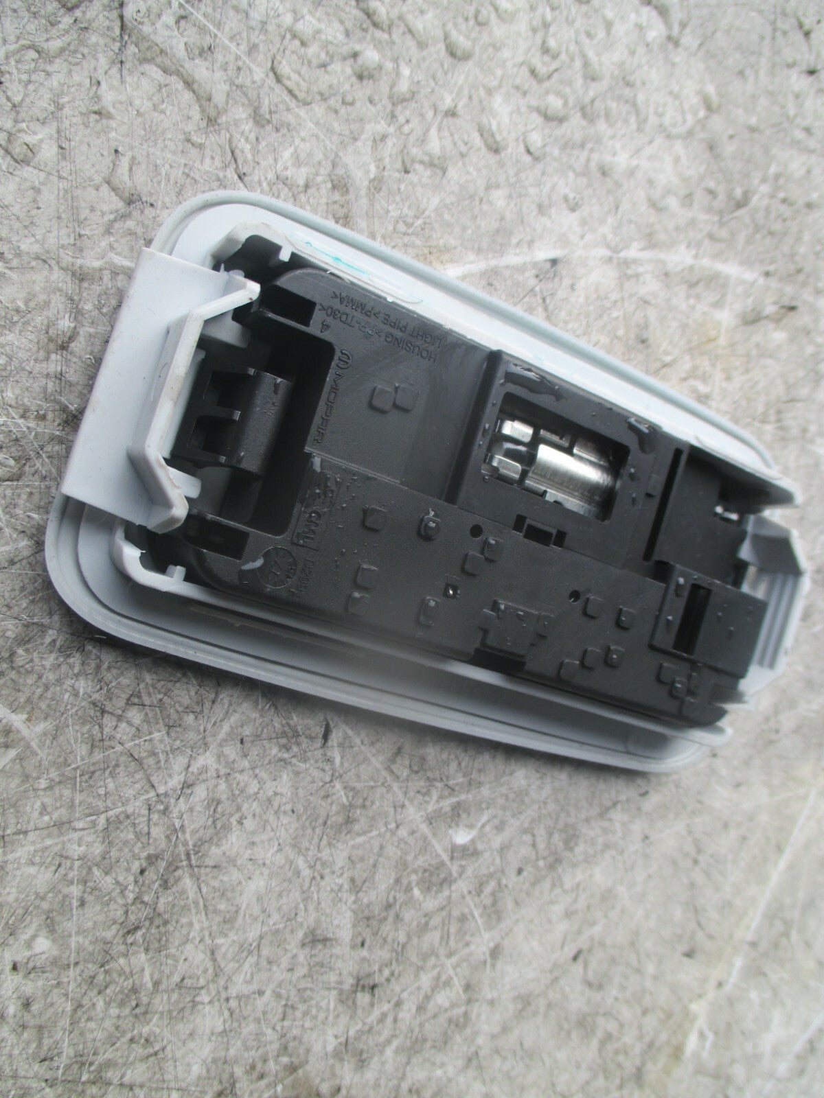 FIAT TIPO 2017 REAR INTERIOR ROOF LIGHT