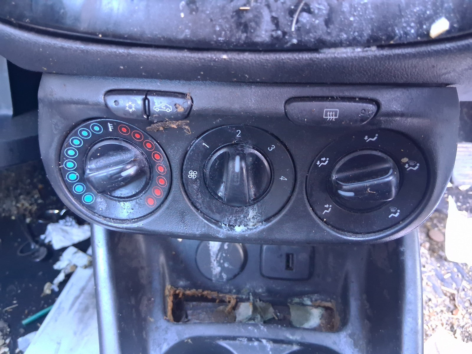 2016 VAUXHALL CORSA E AC HEATER CLIMATE CONTROL SWITCH PANEL