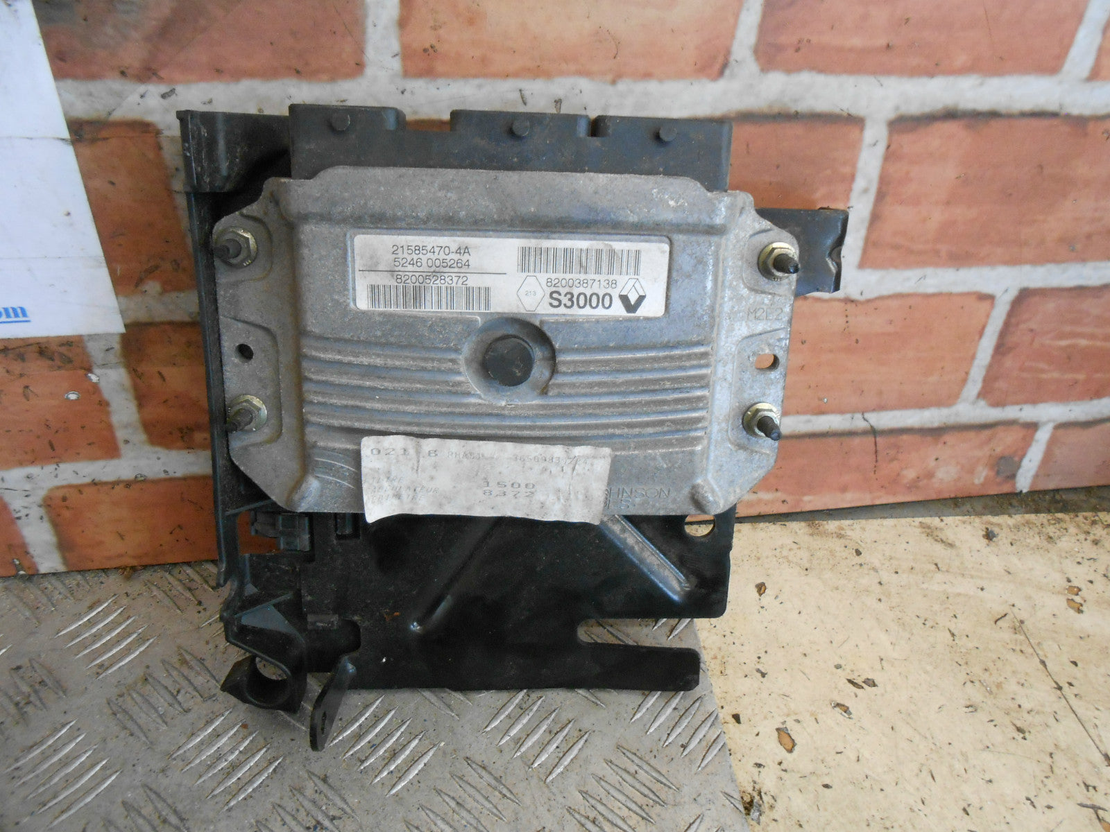 RENAULT MEGANE MK2 2005 1.6 ECU ELECTRONIC ENGINE CONTROL 8200387138
