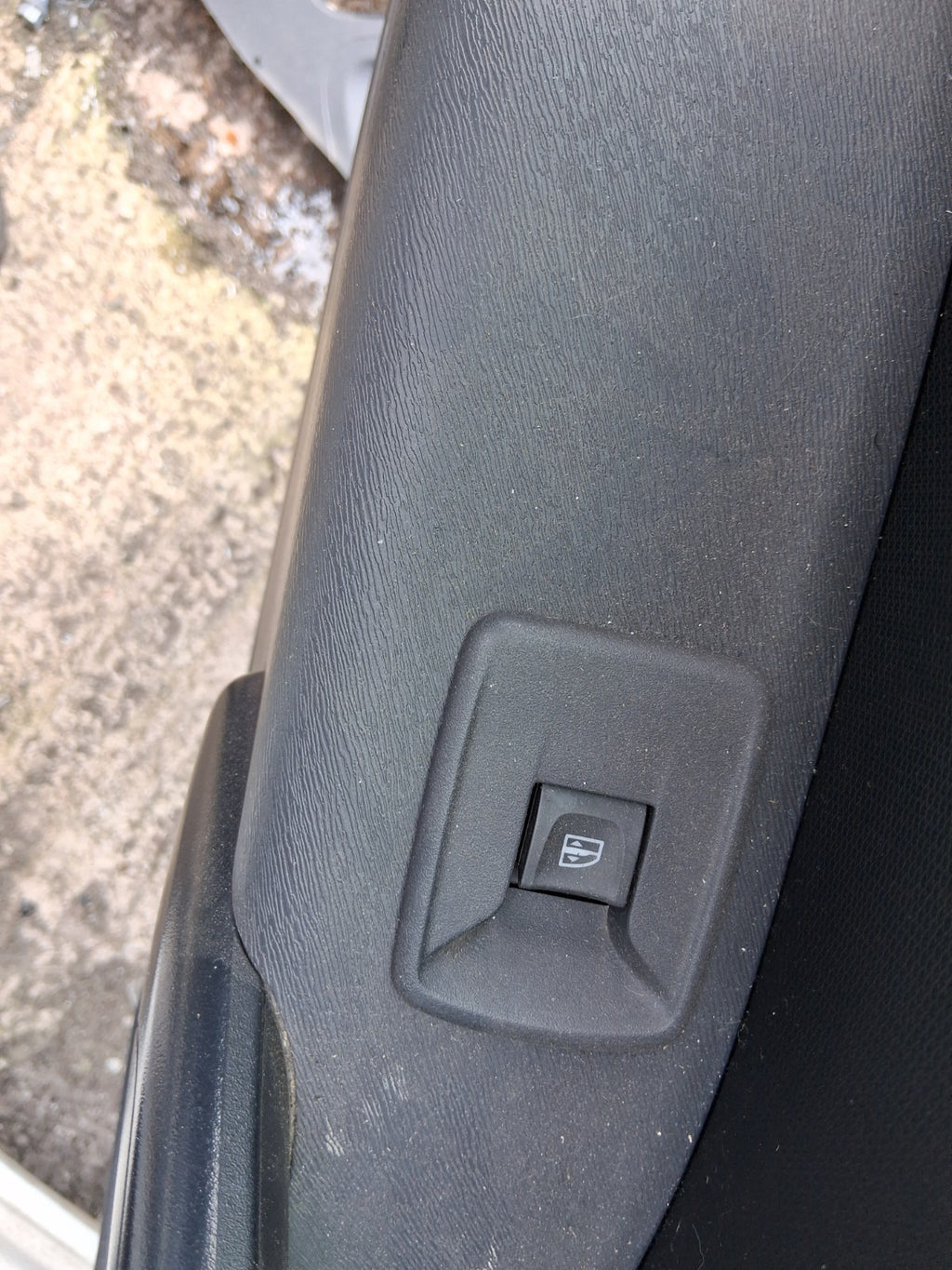 2020 RENAULT KANGOO MK2 NSF PASSENGER SIDE FRONT LEFT WINDOW CONTROL SWITCH
