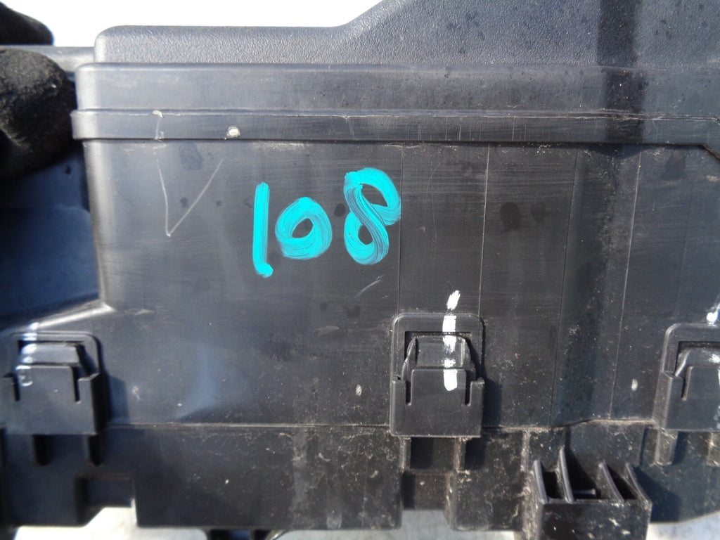 PEUGEOT 108 2014 1.0 PETROL HATCHBACK FUSE RELAY BOX 821110HF90F