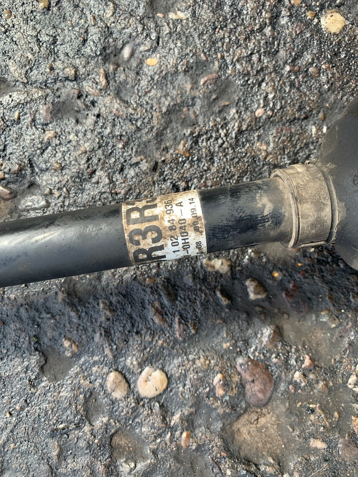 PEUGEOT 108 1.0 OS DRIVER SIDE DRIVESHAFT 434100H040A DRIVE SHAFT 43410-0H040-A