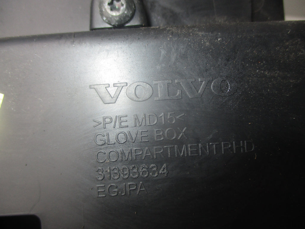VOLVO V40 2013 MK2 GLOVE BOX 31393634