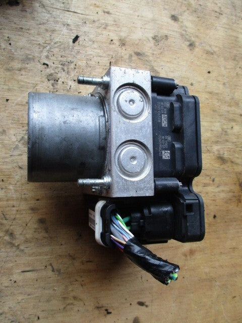 CITROEN C4 CACTUS 2018 1.2 PETROL ABS PUMP MODULATOR 9827194580