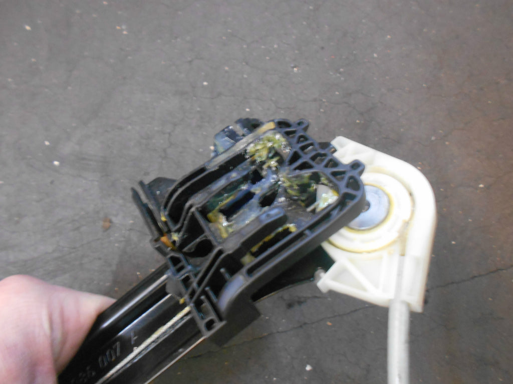 AUDI A3 8V 2013 NSF PASSENGER FRONT WINDOW MOTOR REGULATOR 8V4837461 5Q959802B
