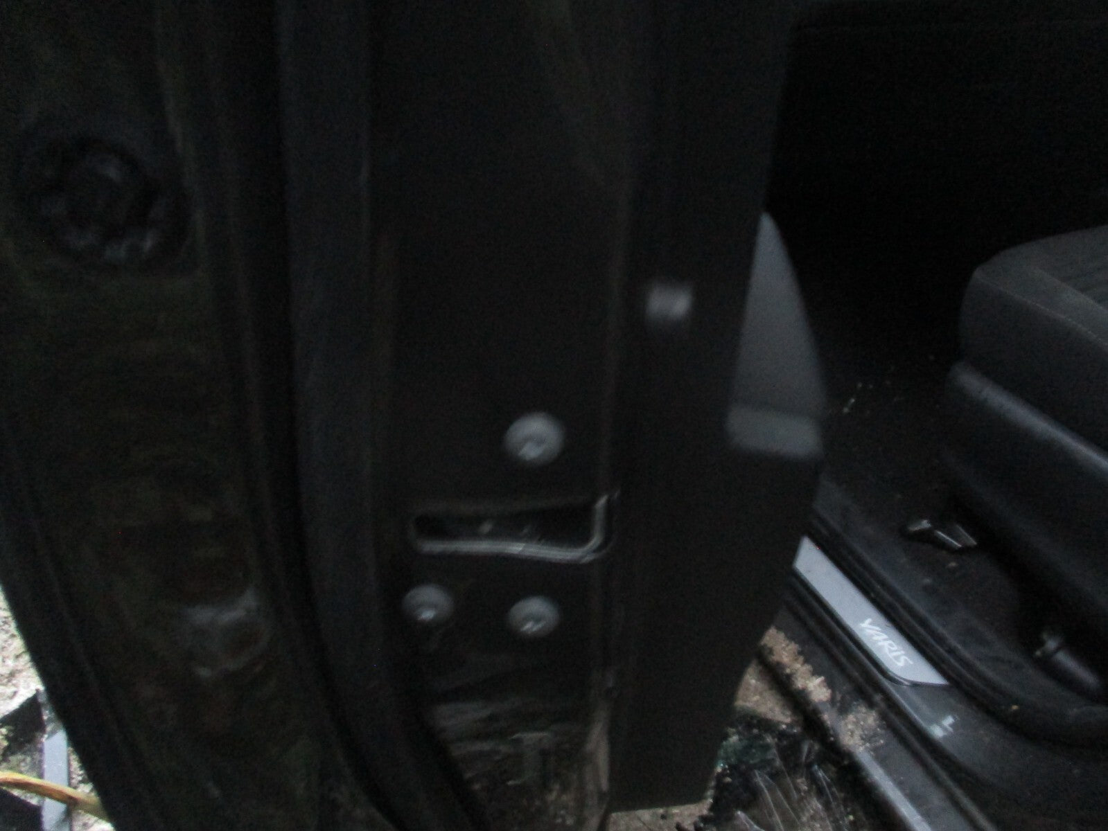 TOYOTA YARIS MK3 2018 NSF PASSENGER SIDE FRONT DOOR LOCK MECHANISM