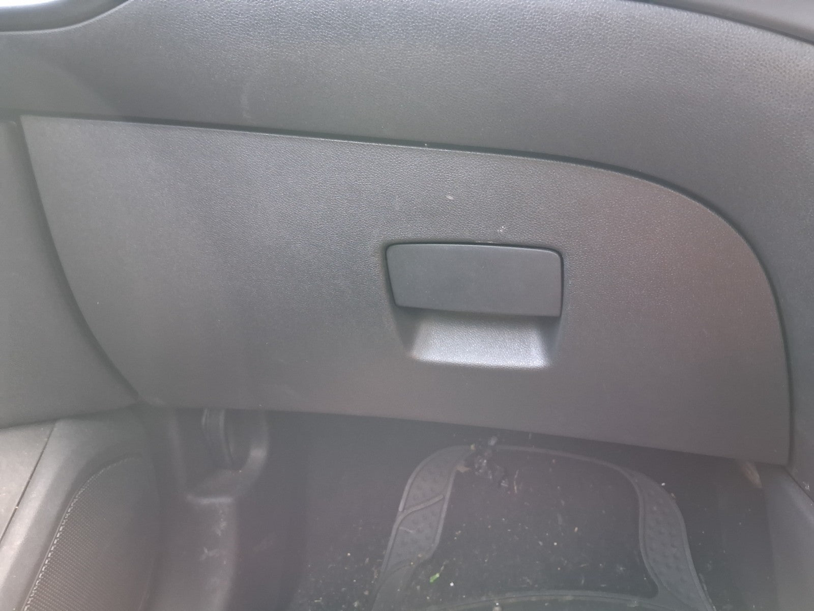 2017 VAUXHALL CORSA E 3 DOOR DASHBOARD GLOVE BOX STORAGE COMPARTMENT