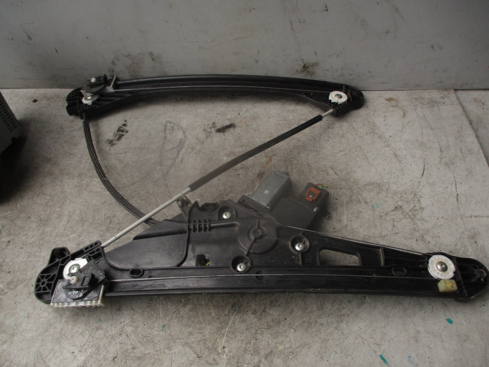 2018 VAUXHALL GRANDLAND X NSF PASSENGER FRONT WINDOW MOTOR REGULATOR 9815404280