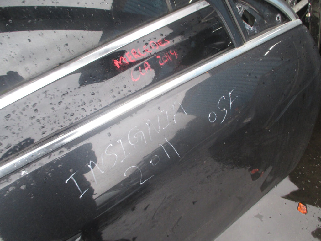VAUXHALL INSIGNIA MK1 2011 OSF DRIVER SIDE FRONT DOOR BLACK