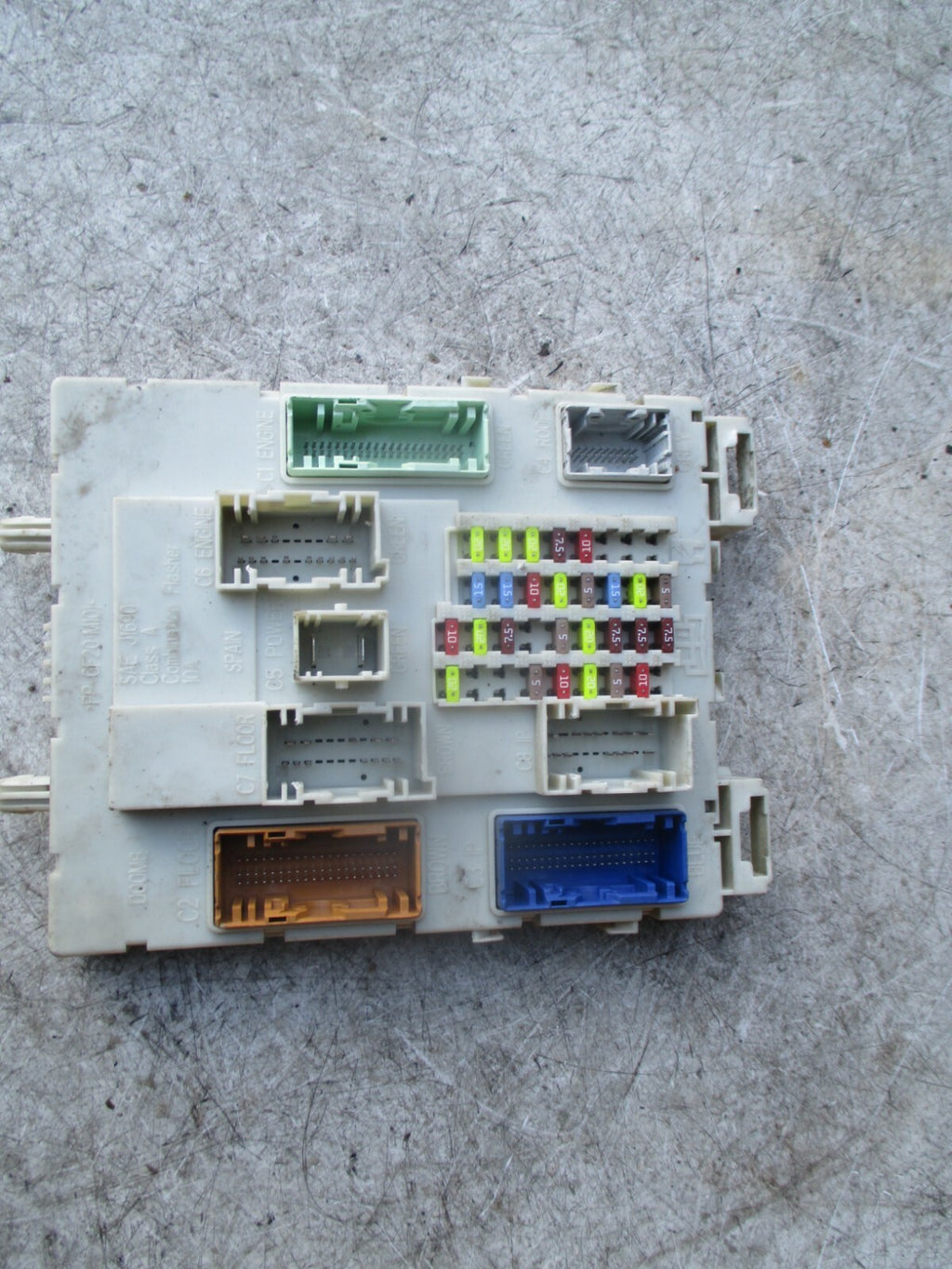 FORD FOCUS 2017 MK3 FUSE BOX F1FT14014