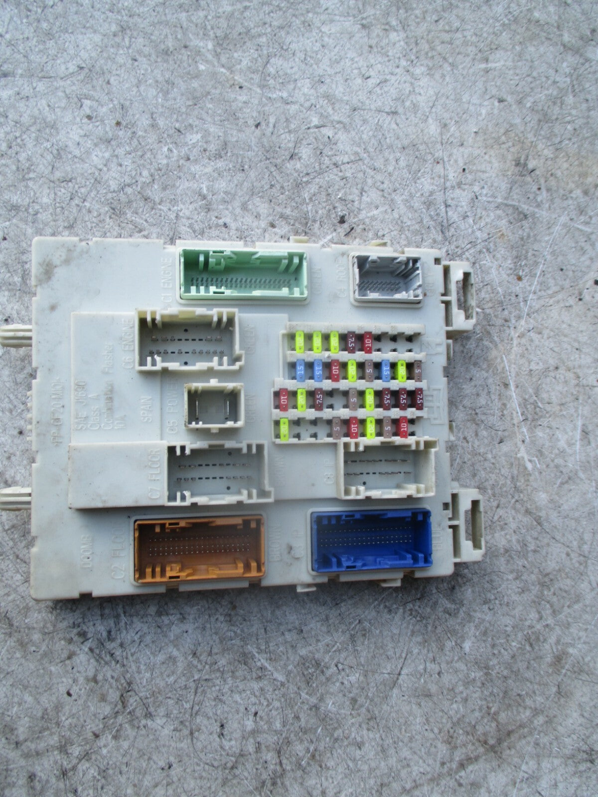 FORD FOCUS 2017 MK3 FUSE BOX F1FT14014