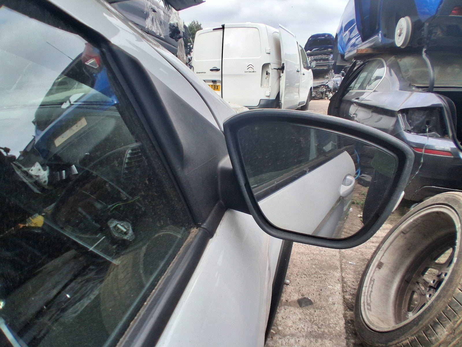 2018 FORD KA + PLUS MK3 OSF DRIVER SIDE POWER FOLD WING MIRROR BLACK