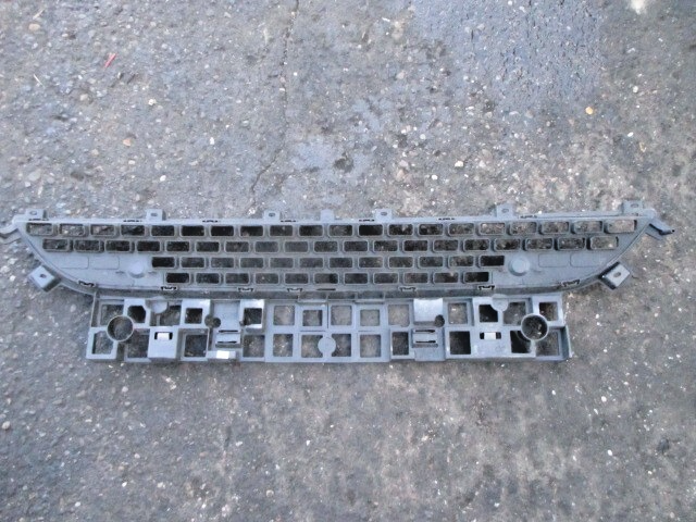 2023 RENAULT MASTER MK3 FRONT LOWER BUMPER GRILL 622546766R