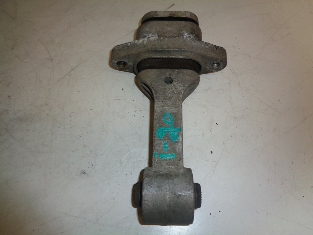 HYUNDAI i20 GEARBOX MOUNTING BRACKET ASSEMBLY
