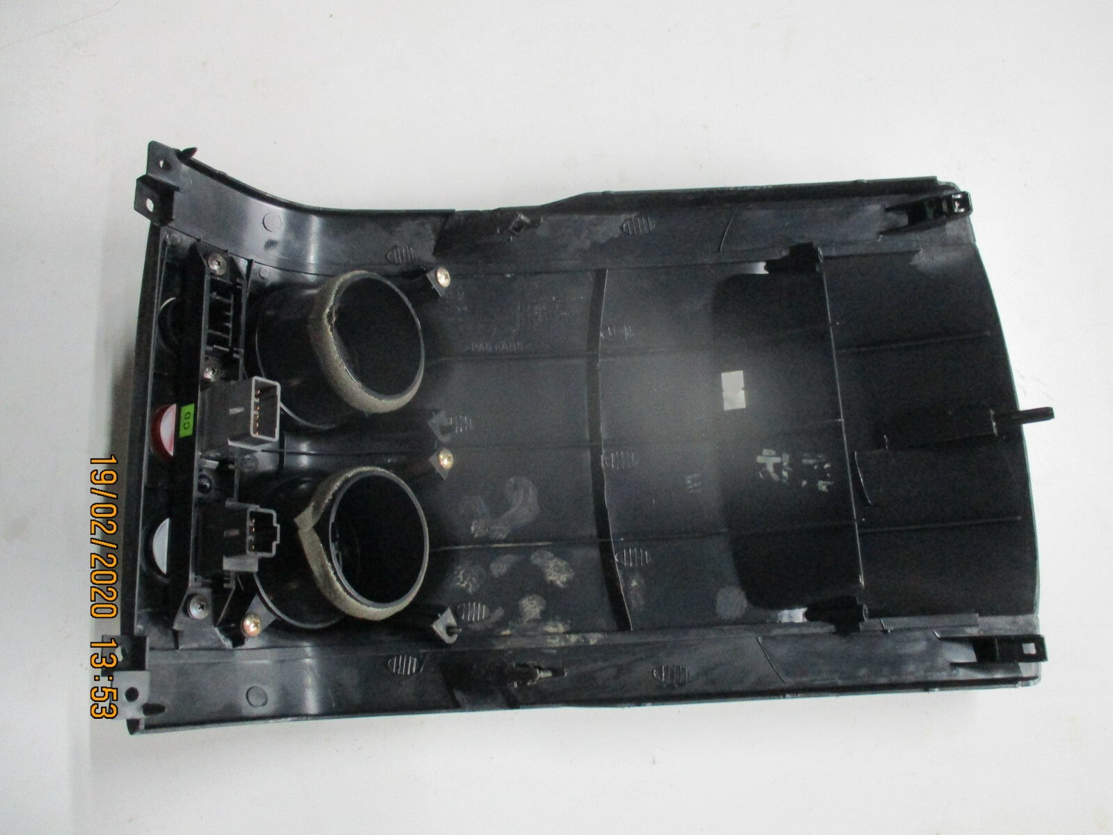 CHEVROLET KALOS 2007 DASHBOARD AIR VENT SWITCH SURROUND PLASTIC TRIM 96537685