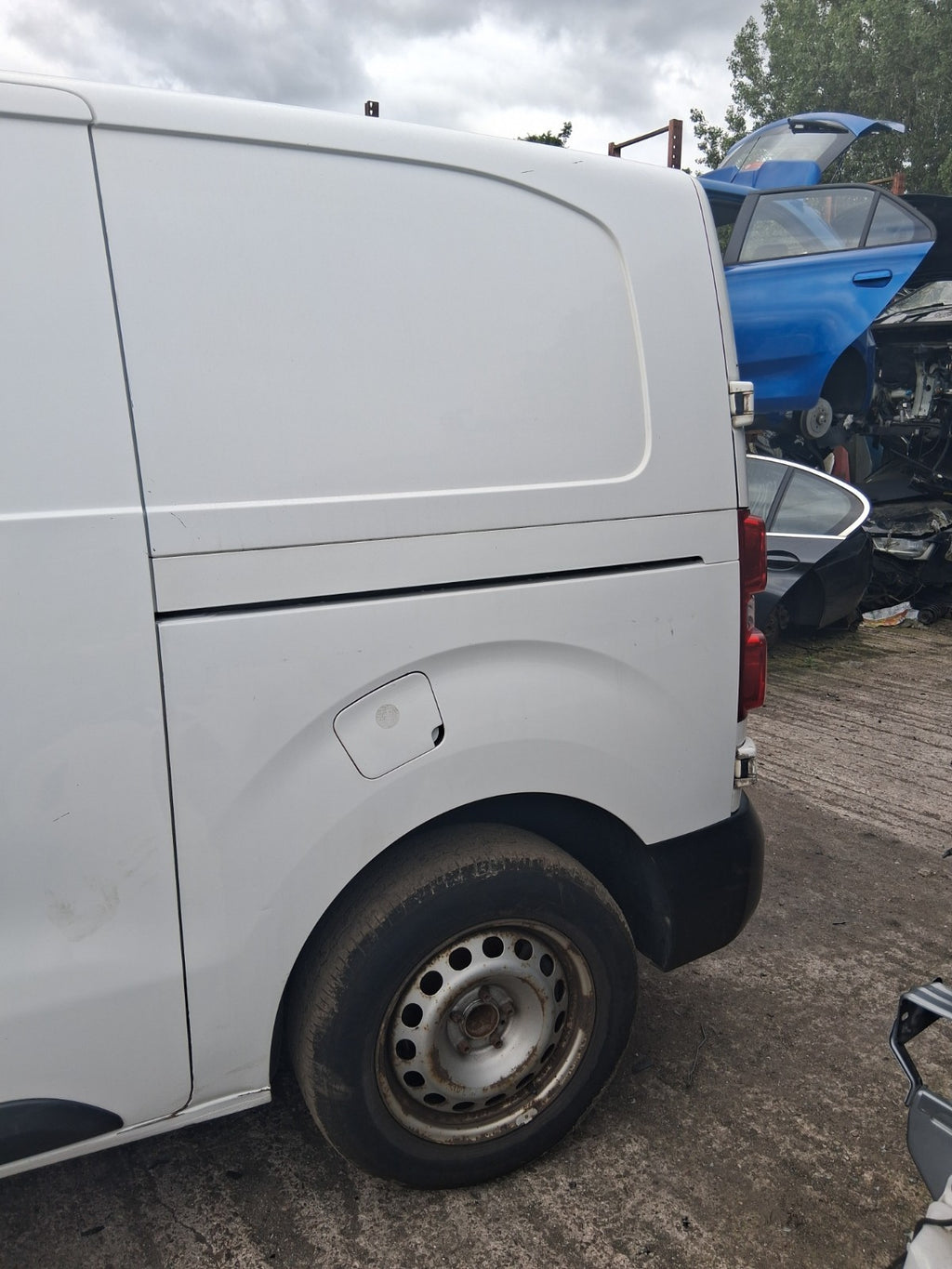 2019 CITROEN DISPATCH VIVARO MK3 NS PASSENGER SIDE REAR QUARTER PANEL