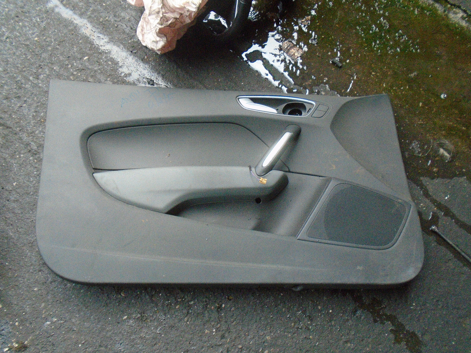 AUDI A1 2015 3 DOOR OSF DRIVER SIDE FRONT DOORCARD