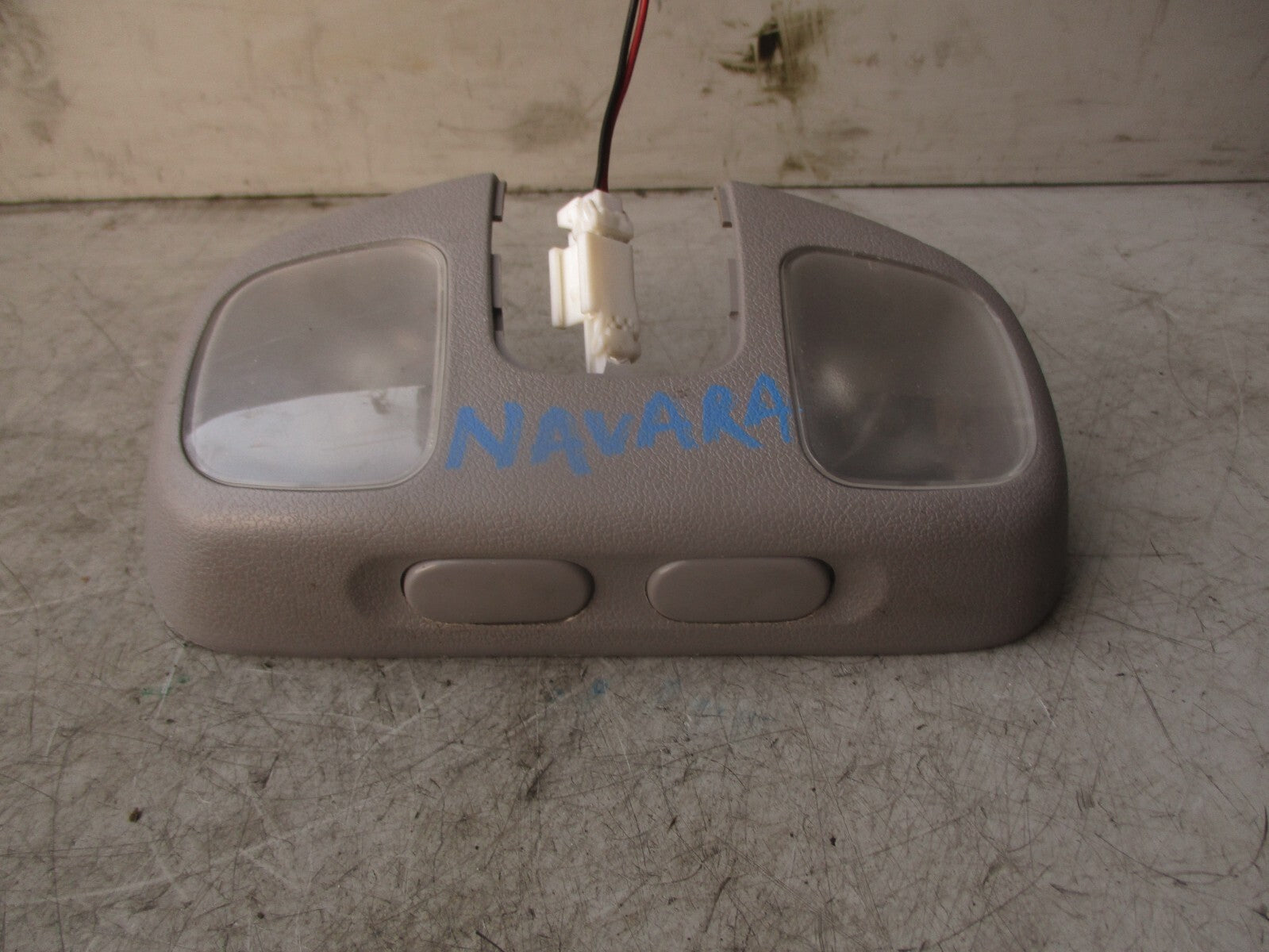 2002 NISSAN NAVARA D22 FRONT INTERIOR ROOF READING LIGHT LAMP