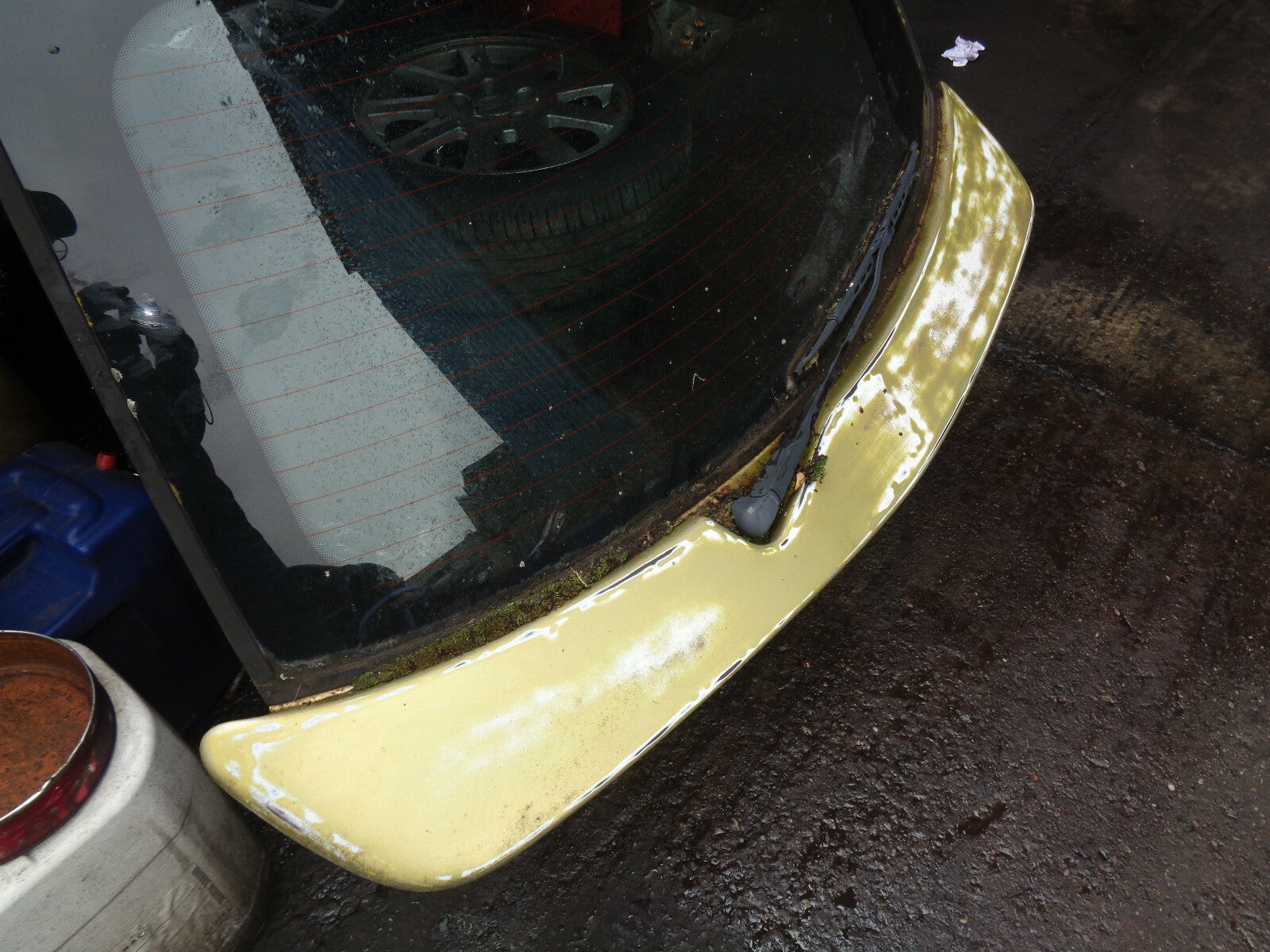 CITROEN XSARA 1998 COMPLETE REAR TAILGATE BOOTLID WINDOW MECH YELLOW