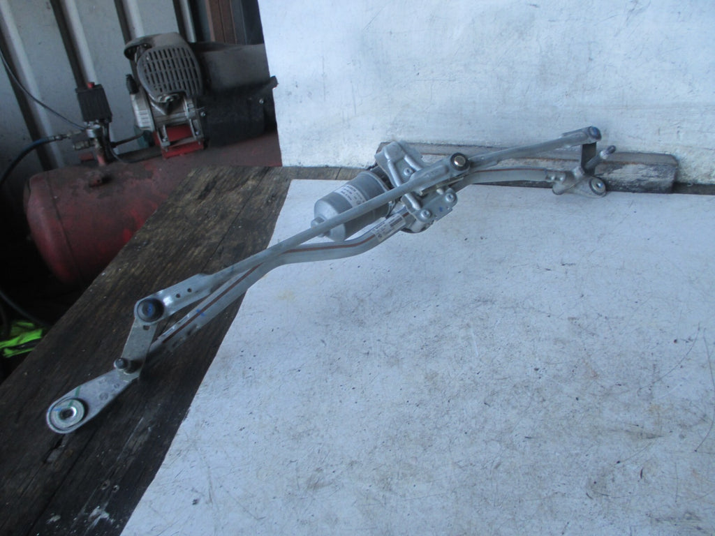 BMW MINI CLUBMAN F54 2016 FRONT WINDSCREEN WIPER MOTOR LINKAGES 7354290