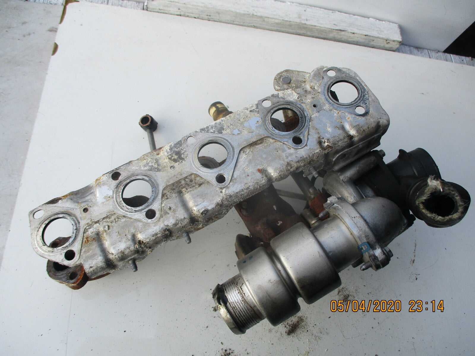 FORD FIESTA MK7 1.6 TDCI TURBO CHARGER UNIT 49373-12100