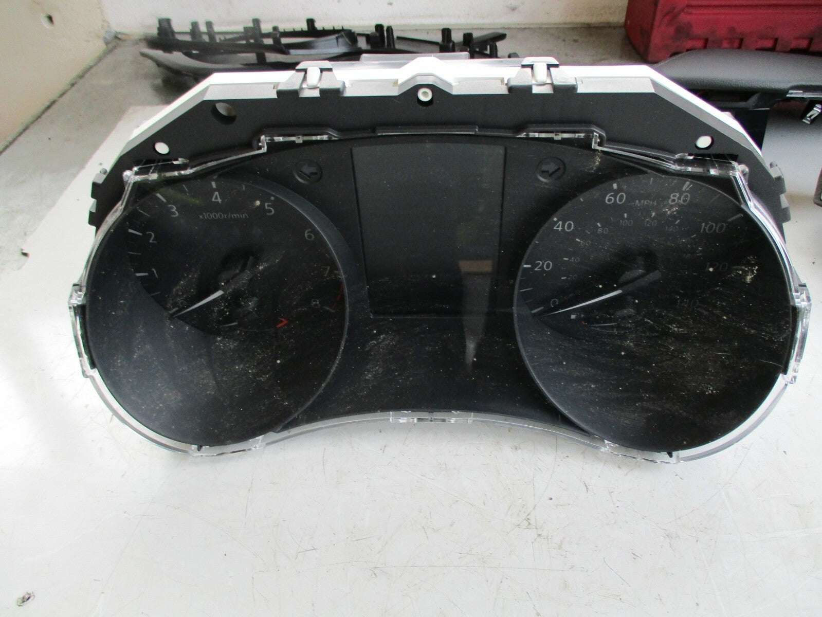 NISSAN QASHQAI J11 MK2 1.2 PETROL SPEEDO CLOCKS SPEEDOMETER