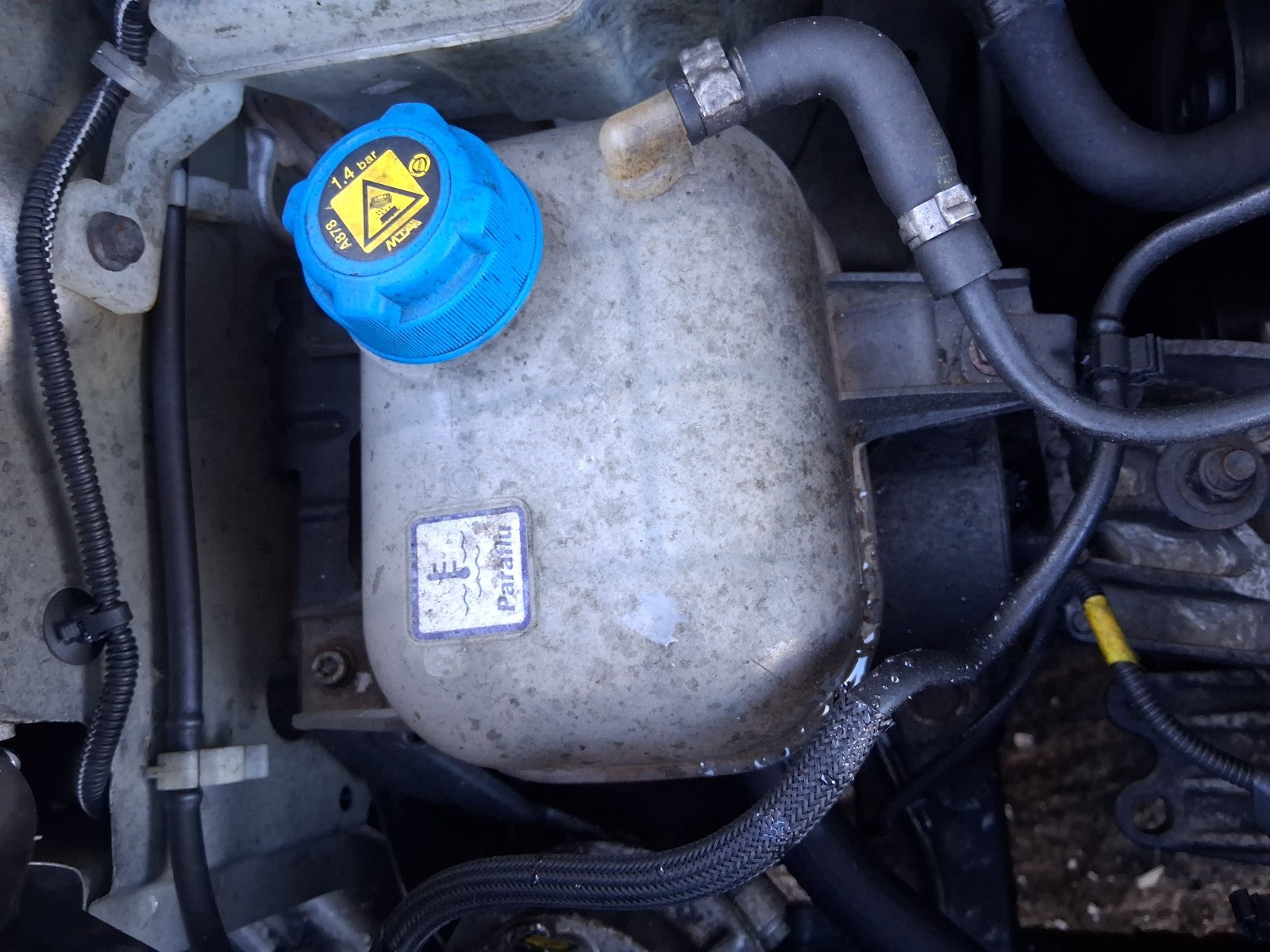 2015 VAUXHALL COMBO D 1.2 DIESEL COOLANT WATER EXPANSION TANK RESERVOIR
