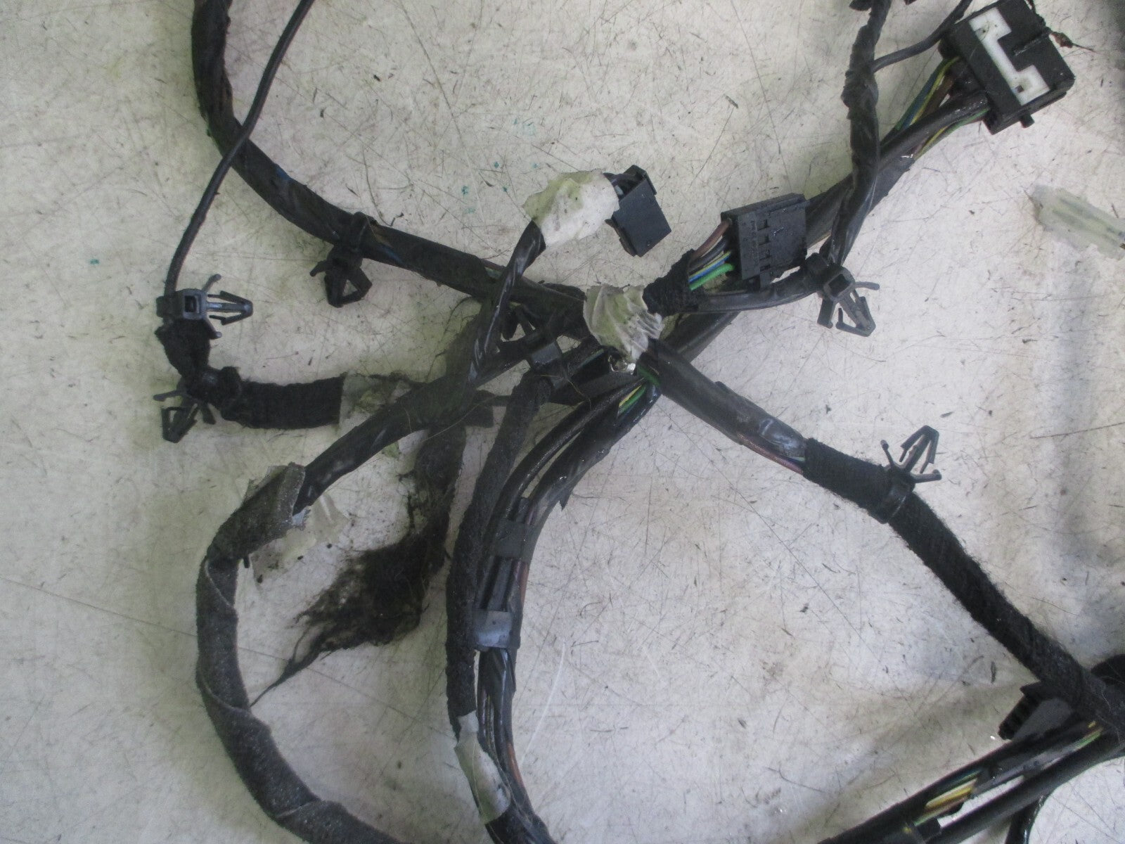 VAUXHALL MERIVA B 2014 BOOT LID TAILGATE WIRING LOOM 13362970