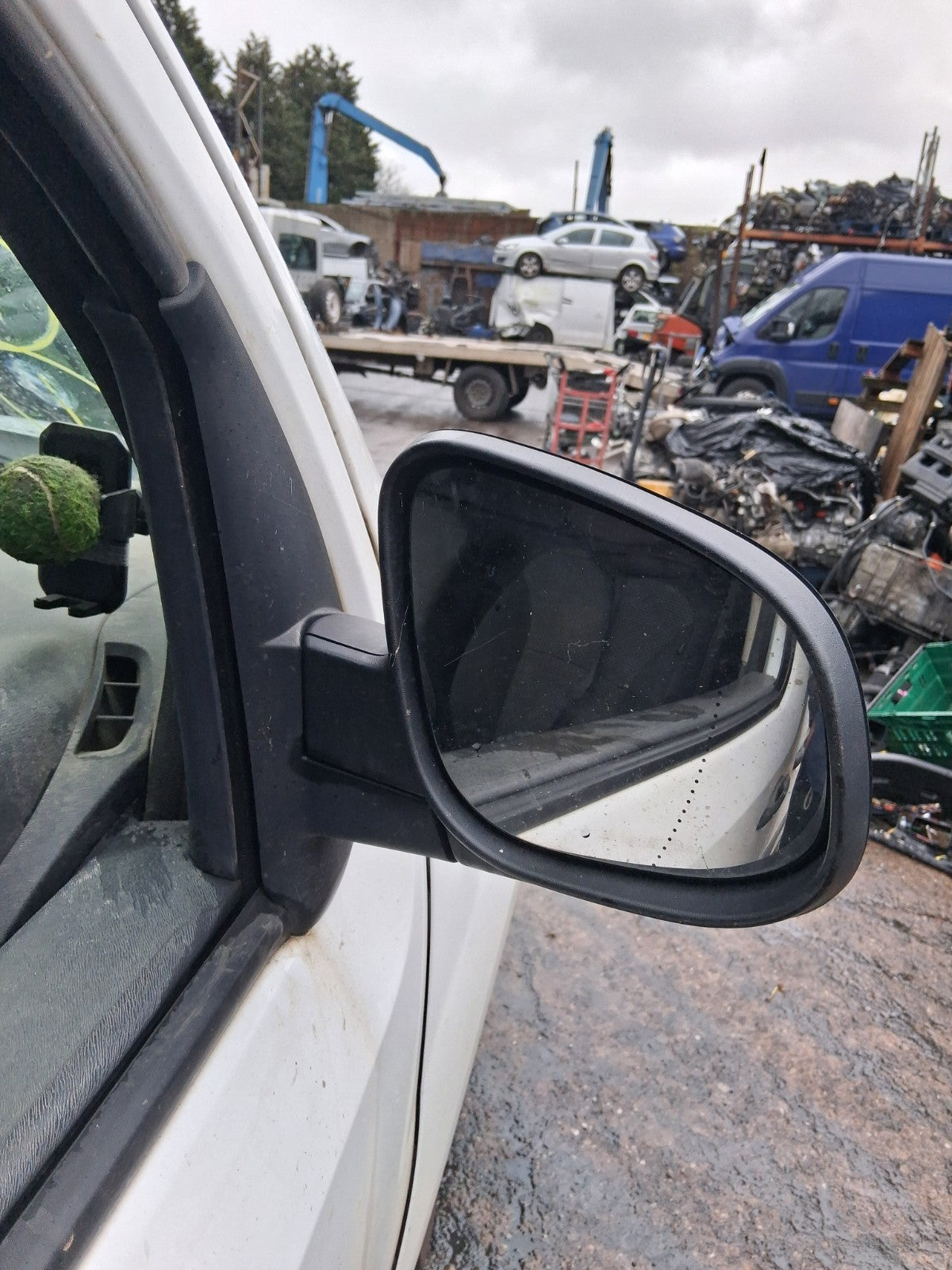 2016 MERCEDES CITAN W415 OSF DRIVER SIDE FRONT RIGHT WING MIRROR BLACK