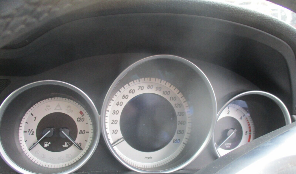 2012 MERCEDES C-CLASS COUPE FACE LIFT W204 SPEEDO INSTRUMENT CLUSTER CLOCK